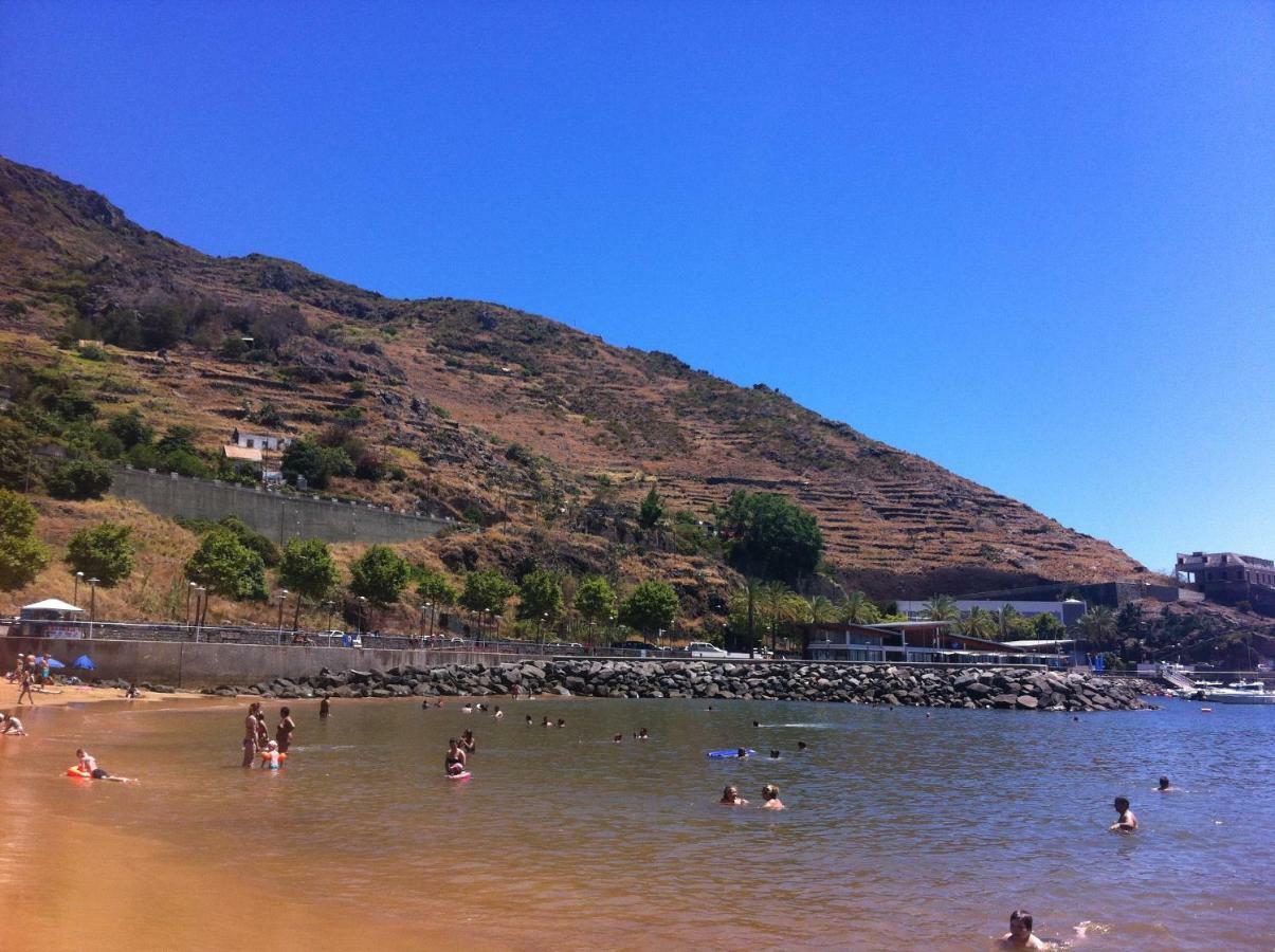 Apartment Machico Near The Beach Kültér fotó